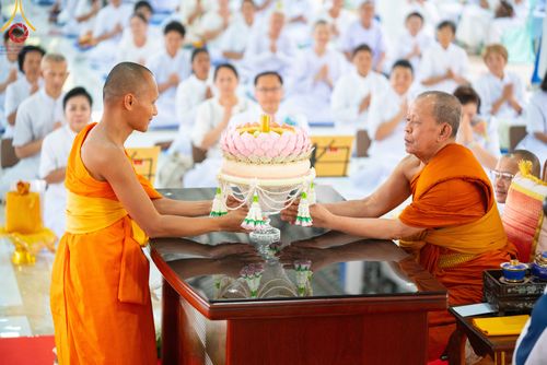 ภาพ No.310965:วันอาทิตย์ที่ 22 กุมภาพันธ์ พ.ศ. 2569 พิธีประดิษฐานพระประธาน “พระธรรมกาย” ณ ธุดงคสถานอำนาจเจริญ จังหวัดอำนาจเจริญ