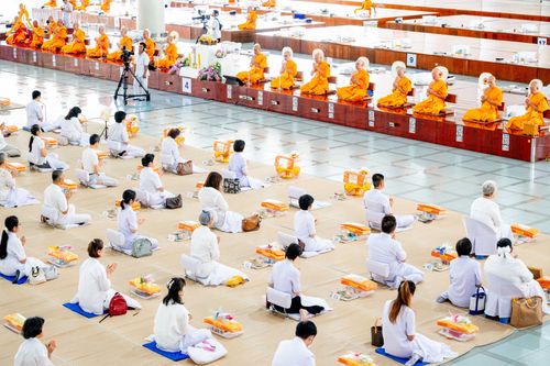 ภาพ No.346125:วันที่ 28 สิงหาคม พ.ศ.2569 พิธีบุพเปตพลี ครั้งที่ 186 ร่วมอุทิศส่วนกุศล แด่หมู่ญาติผู้ล่วงลับไปแล้ว และเป็นปัจจัยสนับสนุน การเผยแผ่พระพุทธศาสนา ณ หอฉันคุณยายอาจารย์ วัดพระธรรมกาย