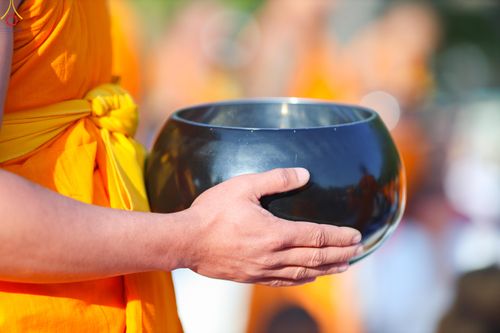 ภาพ No.292429:วันที่ 11 มกราคม พ.ศ. 2569 พิธีตักบาตรพระธรรมยาตรา ณ อนุสรณ์สถานคลองบางนางแท่น อ.สามพราน จ.นครปฐม ในโครงการธรรมยาตรา กตัญญูบูชา มหาปูชนียาจารย์ พระมงคลเทพมุนี(สด จนฺทสโร) พระผู้ปราบมาร อนุสรณ์สถาน 7 แห่ง ปีที่ 14