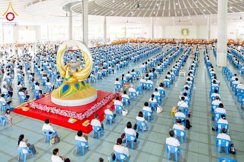 ภาพ No.346127:วันที่ 28 สิงหาคม พ.ศ.2569 พิธีบุพเปตพลี ครั้งที่ 186 ร่วมอุทิศส่วนกุศล แด่หมู่ญาติผู้ล่วงลับไปแล้ว และเป็นปัจจัยสนับสนุน การเผยแผ่พระพุทธศาสนา ณ หอฉันคุณยายอาจารย์ วัดพระธรรมกาย