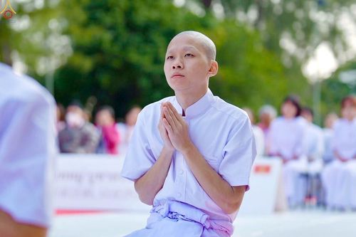 ภาพ No.280745:วันที่ 28 ธันวาคม พ.ศ. 2568 พิธีอุปสมบท โครงการอุปสมบทหมู่ ๘๑ ปี บูชาธรรมหลวงพ่อธัมมชโย ณ สมาคมพุทธ เขตตงช้ง เขตบริหารพิเศษฮ่องกง