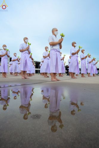 ภาพ No.82632:พิธีเวียนประทักษิณ, พิธีวันทาเจดีย์ ณ มหาธรรมกายเจดีย์  พิธีบรรพชาหมู่พระพี่เลี้ยงเข้าพรรษา, ธรรมทายาทอุดมศึกษา รุ่นที่ 50(ภาคฤดูฝน) และธรรมทายาทพุทธศาสตร์สากล รุ่นที่ 7 (ภาคฤดูฝน) วันเสาร์ที่ 17 มิถุนายน พ.ศ. 2566 ณ  โบสถ์พระไตรปิฎก วัดพระธรรมกาย จ.ปทุม