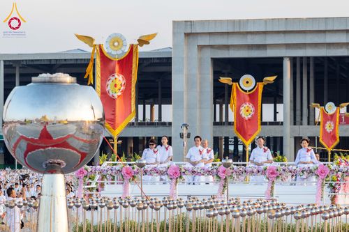 ภาพ No.312057:วันอังคารที่ 3 มีนาคม พ.ศ.2569 พิธีเวียนประทักษิณและจุดมาฆประทีป ณ ลานธรรมพระมหาธรรมกายเจดีย์ วัดพระธรรมกาย