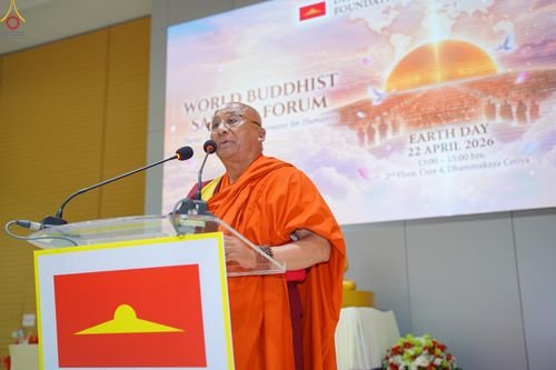 ภาพ No.326008:วันที่ 22 เมษายน พ.ศ.2569 สัมมนาสงฆ์นานาชาติ ในวันคุ้มครองโลก ณ วัดพระธรรมกาย