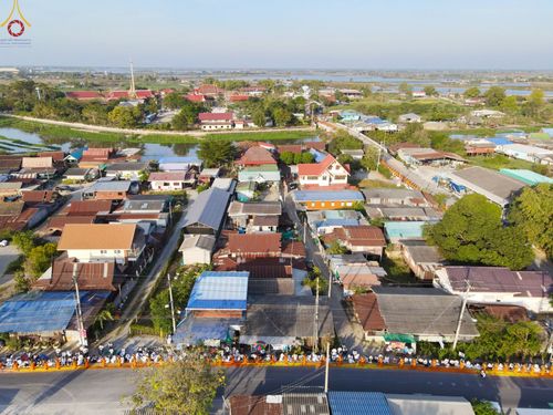 ภาพ No.70694:พิธีต้อนรับพระธรรมยาตรา ในโครงการธรรมยาตรากตัญญูบูชา มหาปูชนียาจารย์ พระมงคลเทพมุนี(สด จนฺทสโร) พระผู้ปราบมาร อนุสรณ์สถาน 7 แห่ง ปีที่ 11 วันที่ 14 มกราคม พ.ศ. 2566 ณ อนุสรณ์สถานลำดับที่ 3 สถานที่เกิดในเพศสมณะ วัดสองพี่น้อง อ.สองพี่น้อง จ.สุพรรณบุรี