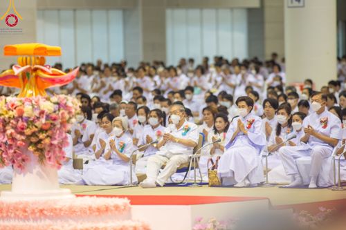 ภาพ No.92209:พิธีบูชาข้าวพระ ในวันทอดกฐินสามัคคี อาทิตย์ต้นเดือนที่ 5 พฤศจิกายน พ.ศ. 2566 ณ วัดพระธรรมกาย จ.ปทุมธานี