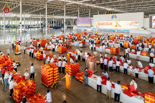 ภาพ No.315962:วันที่ 24 - 27 มีนาคม พ.ศ.2569 การเตรียมงานมหาสังฆทาน 40,000 กว่าวัดทั่วไทย วันคุ้มครองโลก 22 เมษายน พ.ศ.2569