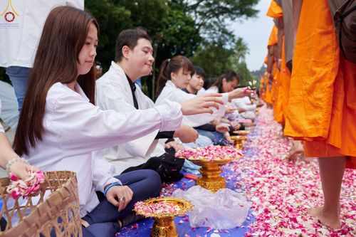 ภาพ No.68486:ธรรมยาตรา ณ มหาเจดีย์บรมพุทโธ ประเทศอินโดนีเซีย วันที่ 24 ธันวาคม พ.ศ. 2565