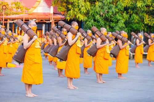 ภาพ No.73202:พุทธบุตรธรรมยาตรา ปฏิบัติธรรมและบันทึกภาพประวัติศาสตร์ ในโครงการธรรมยาตรากตัญญูบูชา มหาปูชนียาจารย์ พระมงคลเทพมุนี(สด จนฺทสโร) พระผู้ปราบมาร อนุสรณ์สถาน 7 แห่ง ปีที่ 11 ณ วัดโบสถ์ (บน) ต.บางคูเวียง อ.บางกรวย จ.นนทบุรี วันที่ 19 มกราคม พ.ศ. 2566