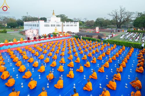 ภาพ No.314277:วันอังคารที่ 17 มีนาคม พ.ศ. 2569 พิธีจุดประทีปเป็นพุทธบูชา ณ วิหารมายาเทวี ลุมพินี ประเทศเนปาล