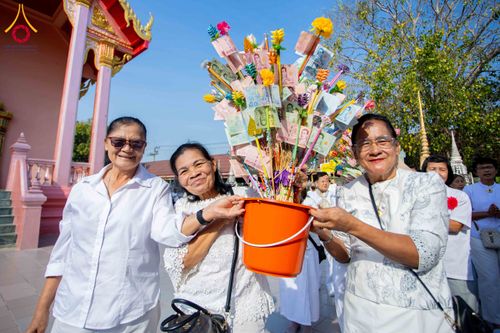 ภาพ No.304839:วันที่ 28 มกราคม พ.ศ. 2569 พิธีทอดผ้าป่าทำนุบำรุงศาสนสถาน ณ วัดบ่อทอง ต.คูขวาง อ.ลาดหลุมแก้ว จ.ปทุมธานี ในโครงการธรรมยาตรา กตัญญูบูชา มหาปูชนียาจารย์ พระมงคลเทพมุนี(สด จนฺทสโร) พระผู้ปราบมาร อนุสรณ์สถาน 7 แห่ง ปีที่ 14