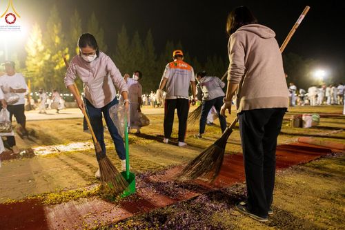 ภาพ No.108832:V.6 บุญเข้า การเตรียมงาน เก็บงาน การรับบุญของเจ้าหน้าที่หน่วยงานต่างๆ เพื่อโครงการธรรมยาตรา กตัญญูบูชามหาปูชนียาจารย์ พระมงคลเทพมุนี (สด จนฺทสโร) พระผู้ปราบมาร อนุสรณ์สถาน 7 แห่ง ปีที่ 12 ระหว่างวันที่ 2 - 31 มกราคม พ.ศ.2567