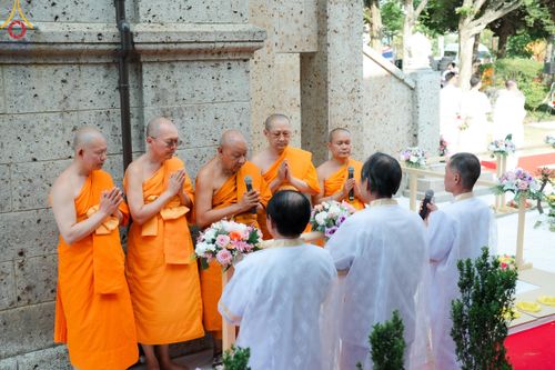 ภาพ No.141811:พิธีประดิษฐานลูกนิมิตมหาสมบัติ  ผูกสีมา สถาปนาอุโบสถ "บูชาธรรม 80 ปี หลวงพ่อธัมมชโย" ณ วัดพระธรรมกายโทชิหงิ ประเทศญี่ปุ่น วันอาทิตย์ที่ 16 มิถุนายน พ.ศ. 2567