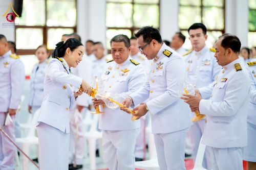 ภาพ No.227262:วันอังคารที่ 3 มิถุนายน พ.ศ. 2568 นายอำเภอคลองหลวง นำพสกนิกรรวมใจภักดิ์ สมเด็จพระนางเจ้าฯ พระบรมราชินี เนื่องในโอกาสวันเฉลิมพระชนมพรรษา ณ อาคารปลูกศรัทธา 2 วัดพระธรรมกาย อ.คลองหลวง จ.ปทุมธานี