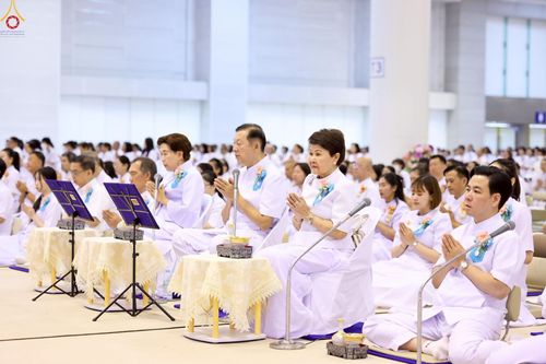 ภาพ No.251737:วันที่ 10 ตุลาคม พ.ศ. 2568 พิธีทอดผ้าป่าสมทบกฐินวัดพระธรรมกาย และสมทบกฐิน 30,000 กว่าวัดทั่วประเทศ ครั้งที่ 3 ณ สภาธรรมกายสากล วัดพระธรรมกาย