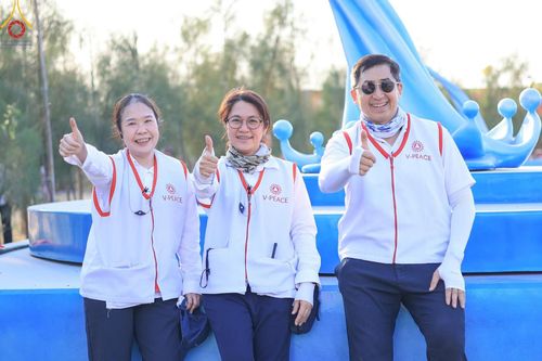 ภาพ No.117924:V.17 สำเร็จๆ การเตรียมงาน เก็บงาน การรับบุญของเจ้าหน้าที่หน่วยงานต่างๆ เพื่อโครงการธรรมยาตรา กตัญญูบูชามหาปูชนียาจารย์ พระมงคลเทพมุนี (สด จนฺทสโร) พระผู้ปราบมาร อนุสรณ์สถาน 7 แห่ง ปีที่ 12 ระหว่างวันที่ 2 - 31 มกราคม พ.ศ.2567