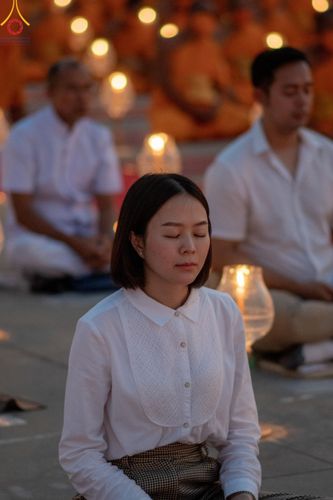 ภาพ No.122153:พิธีจุดประทีปถวายเป็นพุทธบูชา และบูชาธรรมมหาปูชนียาจารย์ พระมงคลเทพมุนี(สด จนฺทสโร) ในโครงการธรรมยาตรา กตัญญูบูชา มหาปูชนียาจารย์ พระมงคลเทพมุนี(สด จนฺทสโร) พระผู้ปราบมาร อนุสรณ์สถาน 7 แห่ง ปีที่ 12 วันที่ 31 มกราคม พ.ศ. 2567 ณ วัดพระธรรมกาย จ.ปทุมธานี