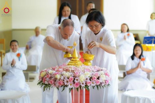 ภาพ No.328749:วันอาทิตย์ที่ 10 พฤษภาคม พ.ศ. 2569 พิธีสักการะพระบรมสารีริกธาตุ ณ วัดพระธรรมกายเบลเยียม