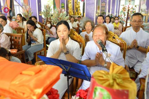 ภาพ No.170992:พิธีทอดกฐิน ณ วัดบางไกรใน จ.นนทบุรี ในโครงการกฐินสามัคคีทั่วไทย 30,000 วัด บูชาธรรม 80 ปี หลวงพ่อธัมมชโย โดยคณะศิษยานุศิษย์วัดพระธรรมกาย วันที่ 27 ตุลาคม พ.ศ. 2567