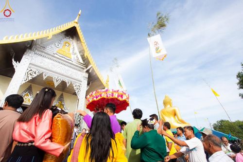 ภาพ No.179497:พิธีทอดกฐิน ณ วัดพุทธสันติธรรม จ.นครปฐม ในโครงการกฐินสามัคคีทั่วไทย 30,000 วัด บูชาธรรม 80 ปี หลวงพ่อธัมมชโย โดยคณะศิษยานุศิษย์วัดพระธรรมกาย วันที่ 26 ตุลาคม พ.ศ. 2567