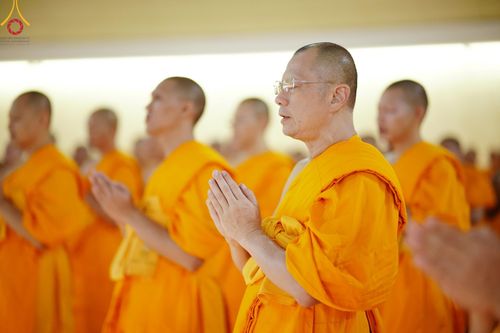 ภาพ No.188383:พิธีต้อนรับพระธรรมยาตรา ในโครงการธรรมยาตรา กตัญญูบูชา มหาปูชนียาจารย์ พระมงคลเทพมุนี(สด จนฺทสโร) พระผู้ปราบมาร อนุสรณ์สถาน 7 แห่ง ปีที่ 13 วันที่ 2 มกราคม พ.ศ. 2568 ณ วัดพระธรรมกาย จ.ปทุมธานี