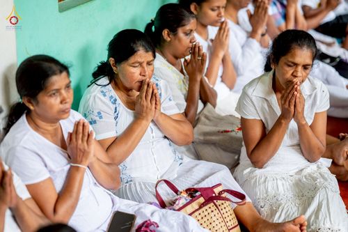 ภาพ No.264438:วันที่ 23 ตุลาคม พ.ศ. 2568 พิธีทอดกฐินสมทบ วัดกัลยาณมิตรต่างประเทศ  บูชาธรรม 81 ปี หลวงพ่อธัมมชโย  ณ วัดศรีอโรคา รามายา , วัดศรีธรรมราชา , วัดเปรดีปะกันเด วิหารายา ในเมืองมาตะเล ประเทศศรีลังกา 