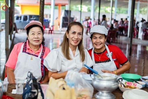 ภาพ No.170071:พิธีทอดกฐิน ณ วัดทุ่งวิจิตร อ.นาดี จ.ปราจีนบุรี ในโครงการกฐินสามัคคีทั่วไทย 30,000 วัด บูชาธรรม 80 ปี หลวงพ่อธัมมชโย โดยคณะศิษยานุศิษย์วัดพระธรรมกาย วันที่ 27 ตุลาคม พ.ศ. 2567