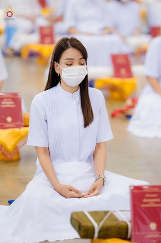 ภาพ No.80481:พิธีถวายทุนสนับสนุนการสร้าง พระไตรปิฎกฉบับธรรมชัย วันเสาร์ที่ 29 เมษายน พ.ศ. 2566 ณ สภาธรรมกายสากล วัดพระธรรมกาย