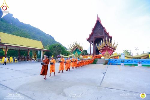 ภาพ No.93741:กิจกรรมสามเณร ศูนย์ปฏิบัติธรรมสวนผึ้ง จ.ราชบุรี ในโครงการบรรพชาสามเณรฟื้นฟูพระพุทธศาสนาทั่วไทย