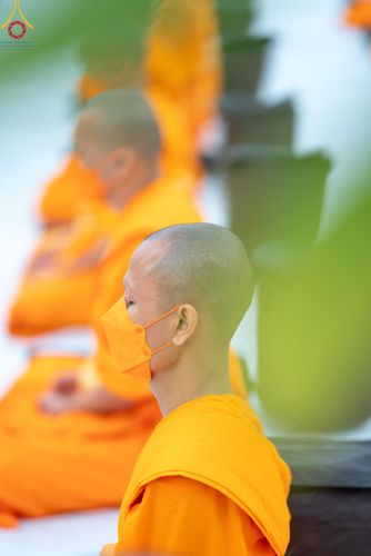 ภาพ No.110778:พระธรรมยาตราร่วมปฏิบัติธรรม และถ่ายภาพหมู่ประวัติศาสตร์ ในโครงการธรรมยาตรากตัญญูบูชา มหาปูชนียาจารย์ พระมงคลเทพมุนี(สด จนฺทสโร) พระผู้ปราบมาร อนุสรณ์สถาน 7 แห่ง ปีที่ 12 วันที่ 12 มกราคม พ.ศ. 2567 ณ วัดสองพี่น้อง จ.สุพรรณบุรี