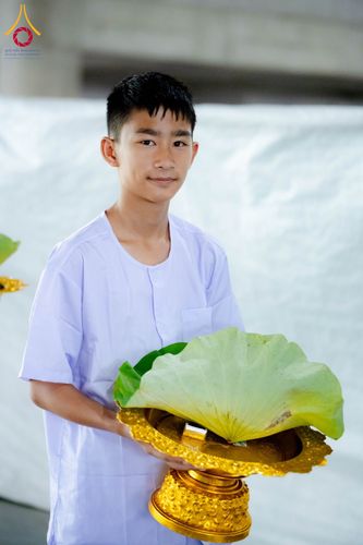 ภาพ No.143780:พิธีปลงผมยุวธรรมทายาท โครงการสามเณรโรงเรียนนานาชาติ รุ่นที่  13 ณ วิหารคด คอร์ 9 วัดพระธรรมกาย วันอาทิตย์ที่ 7 กรกฎาคม พ.ศ. 2567