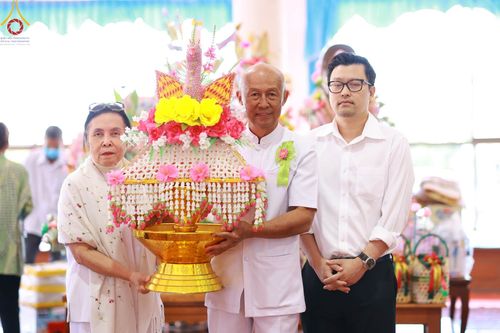 ภาพ No.97437:พิธีทอดกฐินสามัคคีทั่วไทย 5,000 วัด ณ วัดป่างิ้ว อ.สามโคก จ.ปทุมธานี วันที่ 19 พฤศจิกายน พ.ศ. 2566