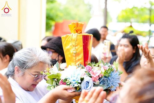 ภาพ No.273867:วันที่ 26 ตุลาคม พ.ศ. 2568 พิธีทอดกฐินสามัคคีทั่วไทย วัดหลวง(ประชาบูรณะ) อ.นครชัยศรี จ.นครปฐม โดยคณะศิษยานุศิษย์ บูชาธรรม 81 ปี หลวงพ่อธัมมชโย