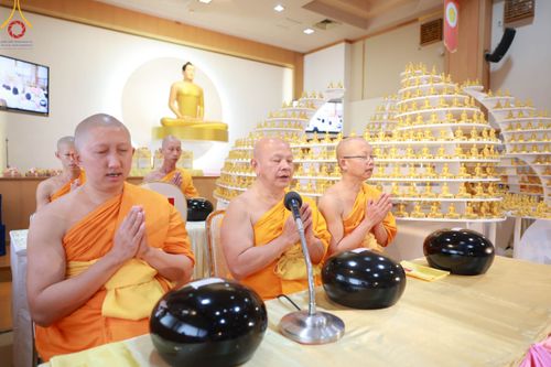ภาพ No.100813:พิธีทอดกฐินสามัคคีบำรุงวัด ณ วัดพระธรรมกายคานากาว่า ประเทศญี่ปุ่น ในวันอาทิตย์ที่ 26 พฤศจิกายน พ.ศ. 2566