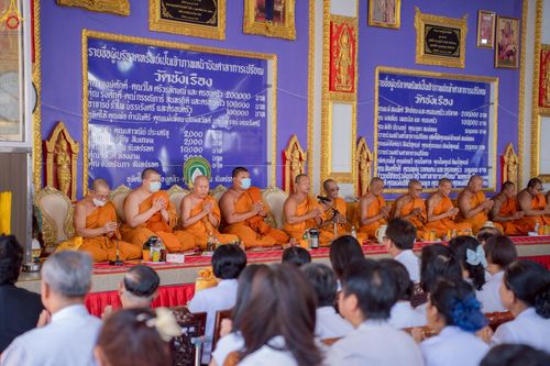 ภาพ No.263678:วันที่ 23 ตุลาคม พ.ศ. 2568 พิธีทอดกฐินสามัคคีทั่วไทย 30,000 วัด โดยคณะศิษยานุศิษย์ บูชาธรรม 81 ปี หลวงพ่อธัมมชโย ณ วัดชังเรือง อ.พระประแดง จ.สมุทรปราการ