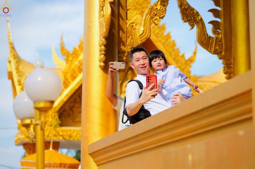 ภาพ No.266475:วันที่ 19 ตุลาคม พ.ศ. 2568 พิธีทอดกฐินสามัคคีทั่วไทย ณ วัดพระประทานพร อ.ศรีราชา ชลบุรี โดยคณะศิษยานุศิษย์ บูชาธรรม 81 ปี หลวงพ่อธัมมชโย