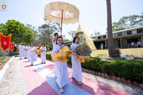 ภาพ No.99527:งานบุญพิธีทอดกฐินสามัคคี มหากาลทาน วัดพระธรรมกายซิดนีย์ เพื่อขยายอาคารปฏิบัติธรรม คุณยายอาจารย์มหารัตนอุบาสิกาจันทร์ ขนนกยูง วันที่ 12 พฤศจิกายน พ.ศ. 2566