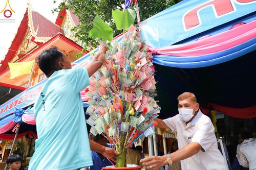 ภาพ No.94006:พิธีทอดกฐินสามัคคีทั่วไทย 5,000 วัด  ณ วัดทุ่งกระพังโหม อ.กำแพงแสน จ.นครปฐม  วันที่ 12 พฤศจิกายน พ.ศ. 2566