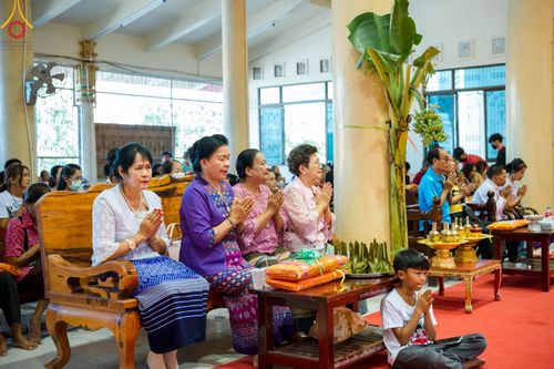 ภาพ No.95345:พิธีทอดกฐินสามัคคีทั่วไทย 5,000 วัด ณ วัดสระกระโจม จ.สุพรรณบุรี วันที่ 18 พฤศจิกายน พ.ศ. 2566