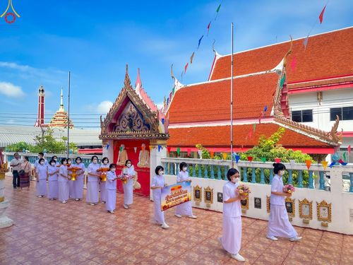 ภาพ No.91852:พิธีทอดกฐินสามัคคีทั่วไทย  ณ วัดบัวทอง  ต.บ้านปทุม อ.สามโคก จ.ปทุมธานี วันจันทร์ที่ 30 ตุลาคม พ.ศ. 2566