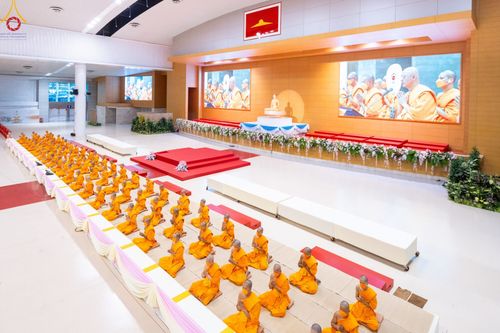 ภาพ No.85730:พิธีถวายคิลานเภสัชและอุปกรณ์การแพทย์ บูชาธรรมเนื่องในวันธรรมชัย วันที่ 19 สิงหาคม พ.ศ. 2566 ณ ห้องแก้วสารพัดนึก วัดพระธรรมกาย