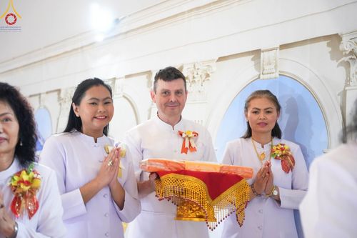 ภาพ No.94401:พิธีทอดกฐินวัดพระธรรมกายนอร์เวย์ วันอาทิตย์ที่ 12 พฤศจิกายน พ.ศ. 2566