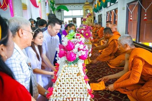 ภาพ No.96280:พิธีทอดกฐินสามัคคีทั่วไทย 5,000 วัด ณ วัดราษฎรบำรุง(วัดไก่หอบ) จ.ปทุมธานี วันที่ 19 พฤศจิกายน พ.ศ. 2566