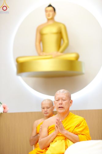 ภาพ No.127794:พิธีถวายภัตตาหารเป็นสังฆทาน แด่คณะพระธรรมยาตราฯ ในโครงการธรรมยาตราอัญเชิญพระบรมสารีริกธาตุ ประดิษฐาน ณ มหารัตนเจดีย์สิริปทุมสวรรค์ อ.บางกล่ำ จ.สงขลา วันที่ 9 มีนาคม พ.ศ. 2567