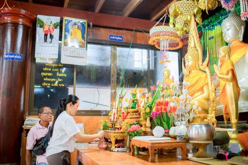 ภาพ No.254683:วันที่ 13 ตุลาคม พ.ศ. 2568 พิธีทอดกฐินสามัคคีทั่วไทย 30,000 วัด โดยคณะศิษยานุศิษย์ บูชาธรรม 81 ปี หลวงพ่อธัมมชโย ณ วัดบึงไทย จ.นครราชสีมา