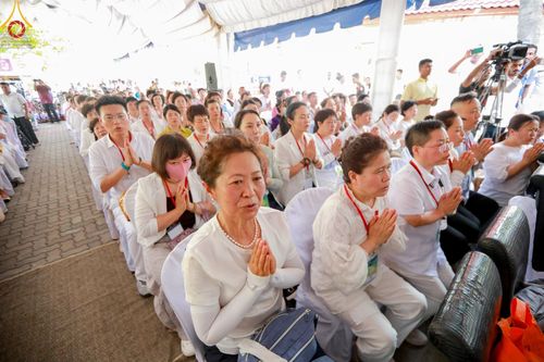 ภาพ No.142480:พิธีถวายมหาสังฆทานพระนานาชาติ 100 รูป ณ วัดนาคทีปะ ราชมหาวิหาร  เกาะนาคทีปะ คาบสมุทร จัฟฟ์น่า จังหวัดเหนือ ประเทศศรีลังกา  วันเสาร์ที่ 22 มิถุนายน พ.ศ. 2567