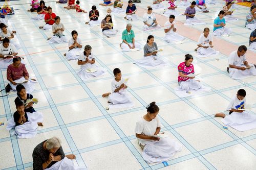 ภาพ No.235358:วันที่ 30-31 กรกฎาคม พ.ศ. 2568 วัดพระธรรมกาย มูลนิธิธรรมกาย ร่วมกับศูนย์ส่งเสริมศีลธรรมจังหวัดสุรินทร์ เปิดศูนย์พักพิงชั่วคราวเพื่อช่วยเหลือประชาชน ผู้อพยพจากเหตุปะทะกันตามแนวชายแดน ไทย-กัมพูชา ตั้งแต่วันที่ 24 กรกฎาคม พ.ศ.2568 เป็นต้นไป