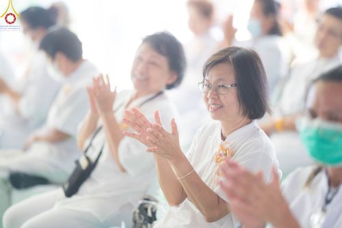 ภาพ No.91617:พิธีทอดผ้าป่า สร้างลานเอนกประสงค์พญานาค 4 ตระกูล จุดประทีปโคมลาน ถวายเป็นพุทธบูชา  สร้างความสว่างไสวให้กับแผ่นดินด้วยแสงธรรม วันอาทิตย์ที่ 29 ตุลาคม พ.ศ. 2566 ณ พุทธอุทยานนานาชาติ จังหวัดหนองคาย