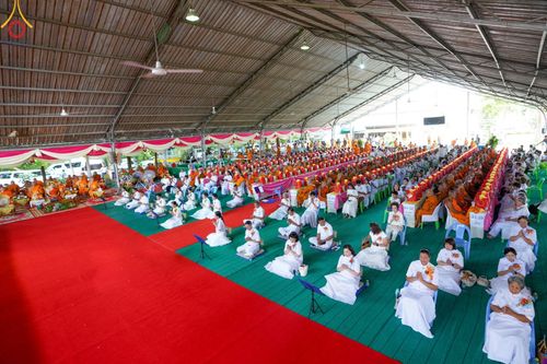 ภาพ No.152331:พิธีถวายมหาสังฆทานแด่พระภิกษุสงฆ์จำนวน 400 รูป ปีที่ 20 ณ ศูนย์อบรมเยาวชนผาสุกวนิช จ.ราชบุรี วันเสาร์ที่ 31 สิงหาคม พ.ศ. 2567
