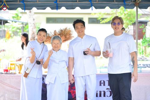 ภาพ No.162868:โครงการกฐินสามัคคีทั่วไทย 30,000 วัด บูชาธรรม 80 ปี หลวงพ่อธัมมชโย โดย คณะศิษยานุศิษย์วัดพระธรรมกาย ณ ศูนย์ปฎิบัติธรรมจันทบุรี วันที่ 18 ตุลาคม พ.ศ. 2567